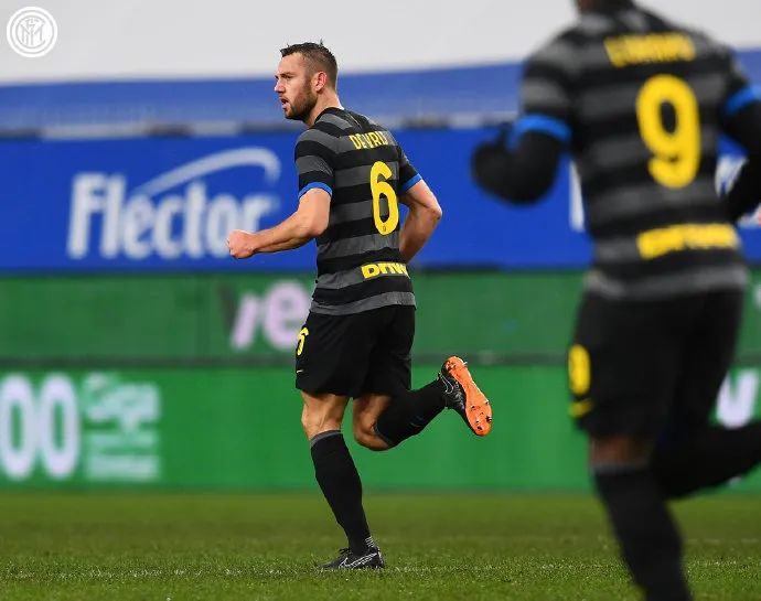  国际米兰旧将反戈一击助恩波利爆冷取胜  