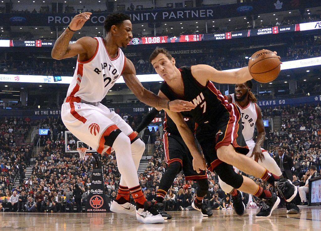  萨博尼斯全能数据，国王轻取黄蜂收获连胜