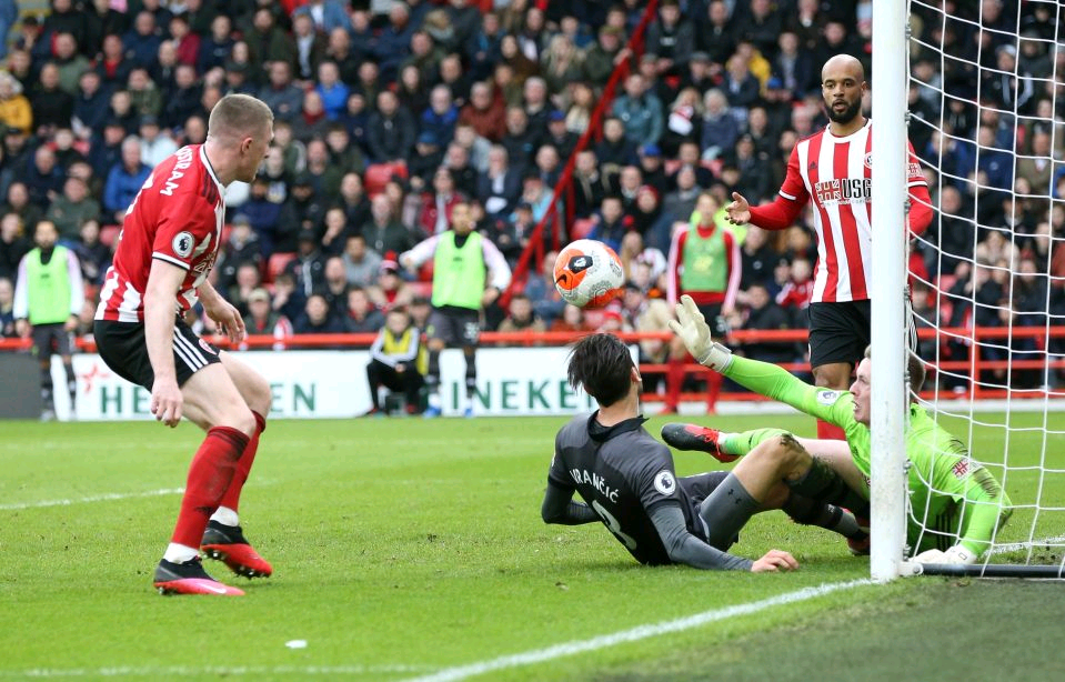  昂热门将神勇发挥多次扑救保住胜果